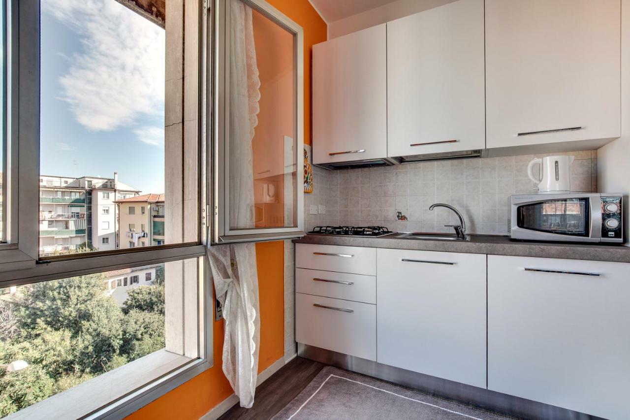 Smart Mestre Centre Bagian luar foto